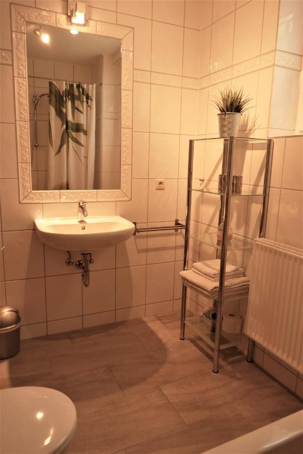 Ferienwohnung Am Koenigsberg Lübeck Exterior foto